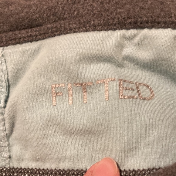 Danskin Capri Leggings (size M) - Picture 7 of 9